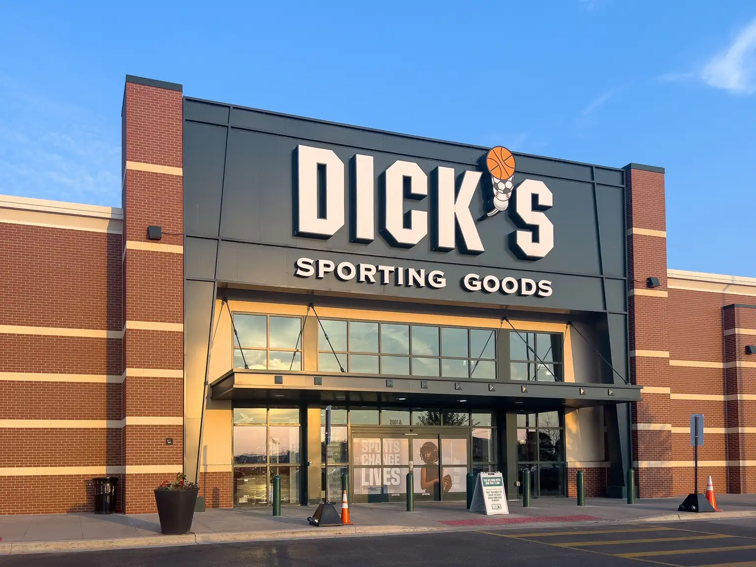 DICK’S Sporting Goods Scores Big with Foot Locker Acquisition