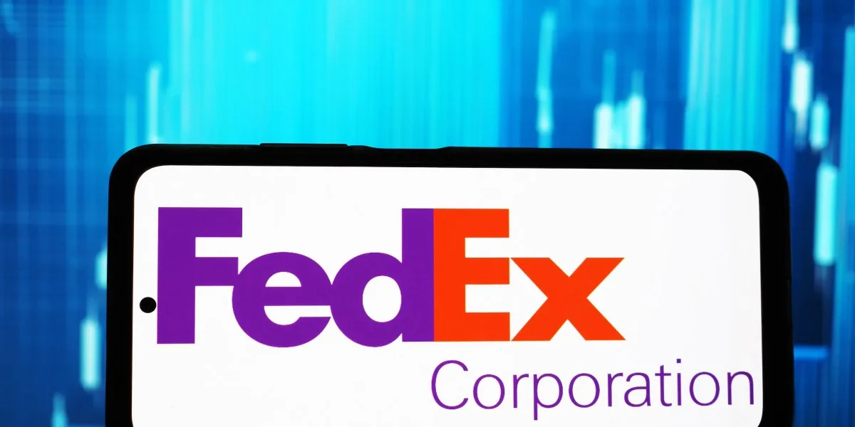FedEx CFO’s $2B Savings Strategy by 2027 Revealed